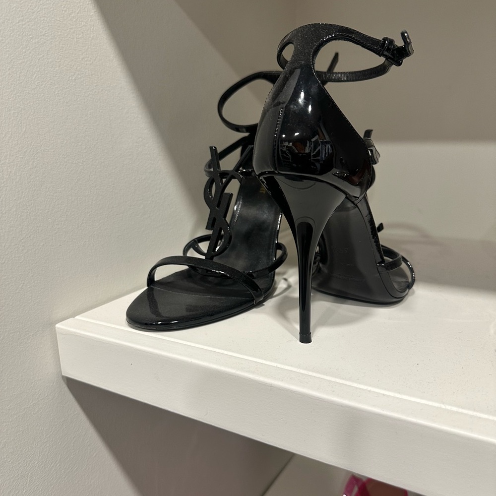 Yves Saint Laurent Shiny Black Strappy Heels